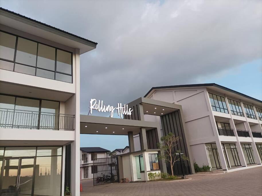 Villa Rolling Hills Depan Trans Mall Makassar Luaran gambar